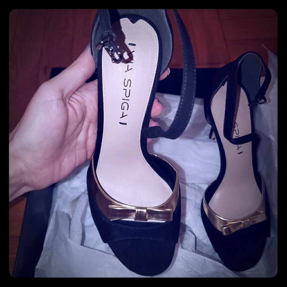 Via Spiga suede high heel peep toe pumps Size 6